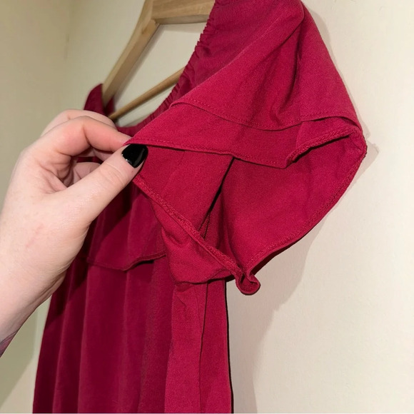 Women’s Uniqlo Brand Red Off the Shoulder Flowy Soft Lightweight T-Shirt Size: L - Picture 11 of 13